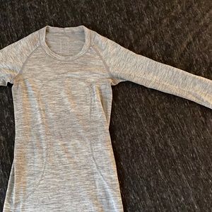 Lululemon Swiftly Tech Long Sleeve